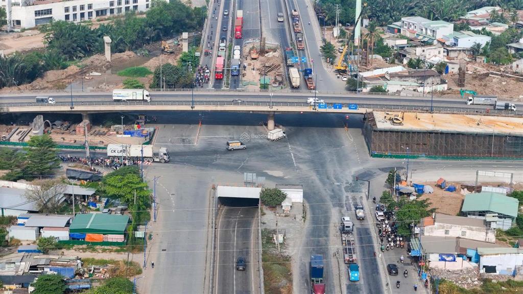Bán căn duplex tầng cao, view q1, chênh giá tốt, thanh toán theo tiến độ hđmb, hỗ trợ vay ngân hàng