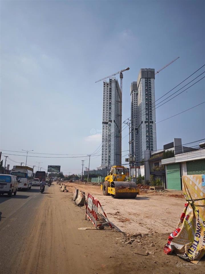 Bán căn 3pn hoa hậu, căn góc, tầng cao, view q1, giá chênh tốt, hỗ trợ vay ngân hàng.  0932 113 ***
