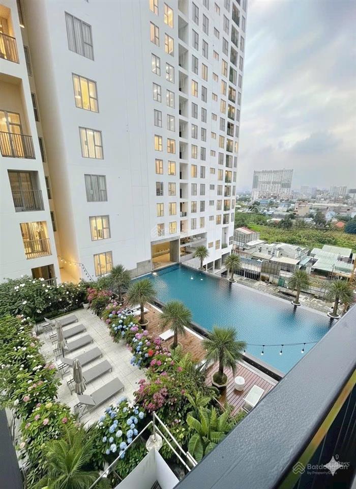 Bán căn 3pn hoa hậu, căn góc, tầng cao, view q1, giá chênh tốt, hỗ trợ vay ngân hàng.  0932 113 ***