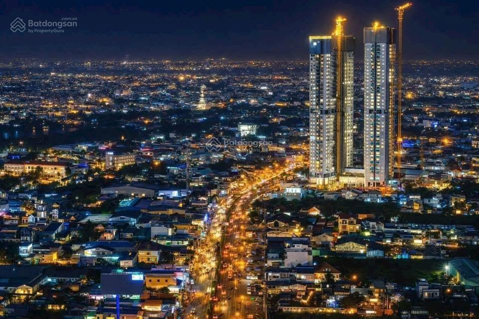 Bán căn 3pn hoa hậu, căn góc, tầng cao, view q1, giá chênh tốt, hỗ trợ vay ngân hàng.  0932 113 ***