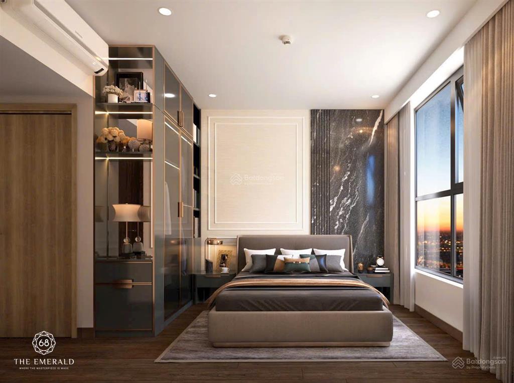Bán gấp căn 1pn +, dt lớn tại emerald 68, tầng đẹp, view hồ bơi, giá tốt.  0932 113 ***