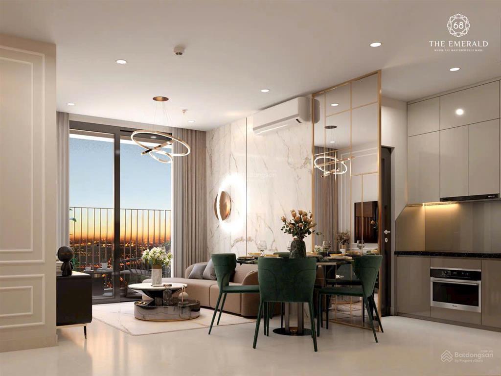 Bán gấp căn 1pn +, dt lớn tại emerald 68, tầng đẹp, view hồ bơi, giá tốt.  0932 113 ***