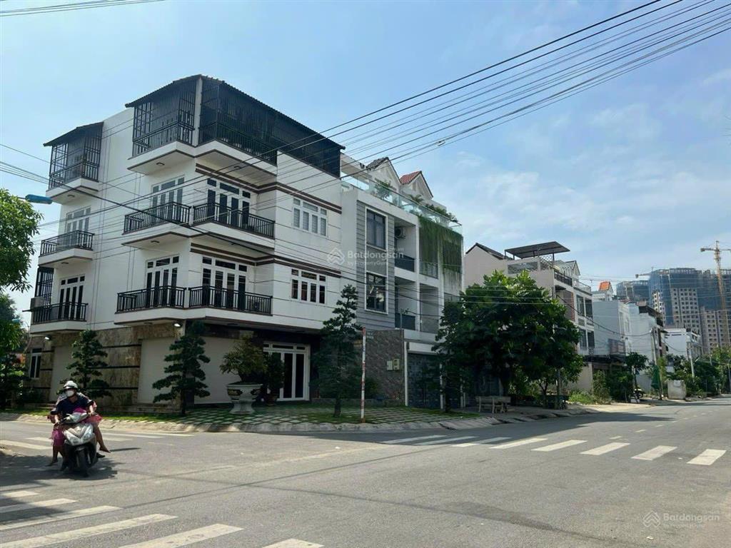 |bán gấp| đất nền sổ đỏ mặt tiền phạm thế hiểnq8, cách 50m ra nvl, sổ riêng,giá tốt.  0932 113 ***