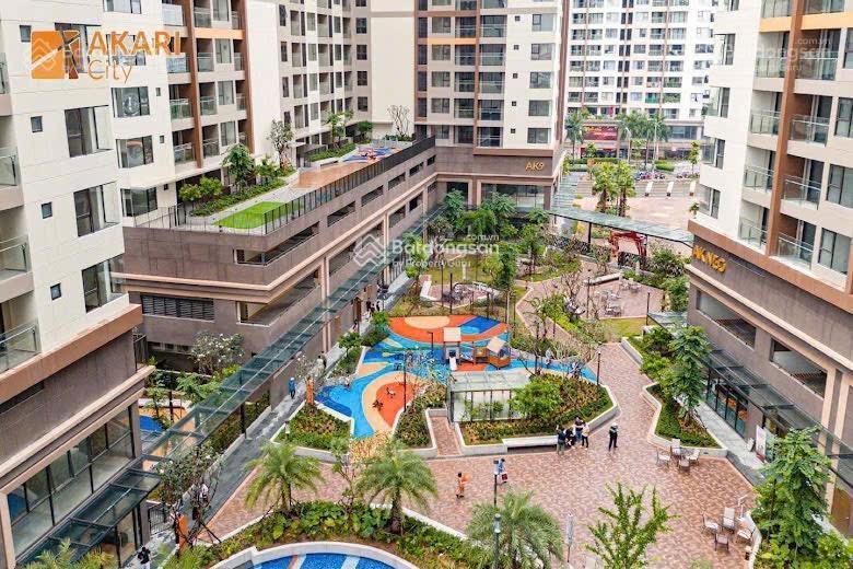 Bán 3pn góc  akari city, tầng cao, view đẹp nội thất cơ bản, giá tốt, hỗ trợ vay.  0932 113 ***