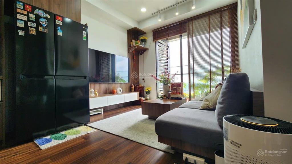 Bán căn 2pn  full nội thất cao cấp  tầng cao | view thoáng cực đỉnh  giá chỉ 5,2 tỷ!