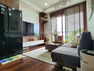 Bán căn 2pn  full nội thất cao cấp  tầng cao | view thoáng cực đỉnh  giá chỉ 5,2 tỷ!