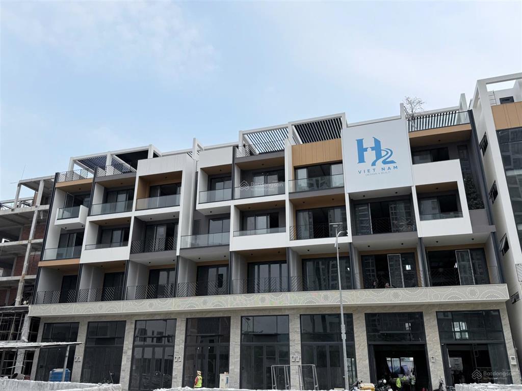 Bán nhà phố 6 tầng, khu đông đúc, kinh doanh sầm uất, sẵn hđ thuê 50tr/ tháng, hỗ trợ vay bank