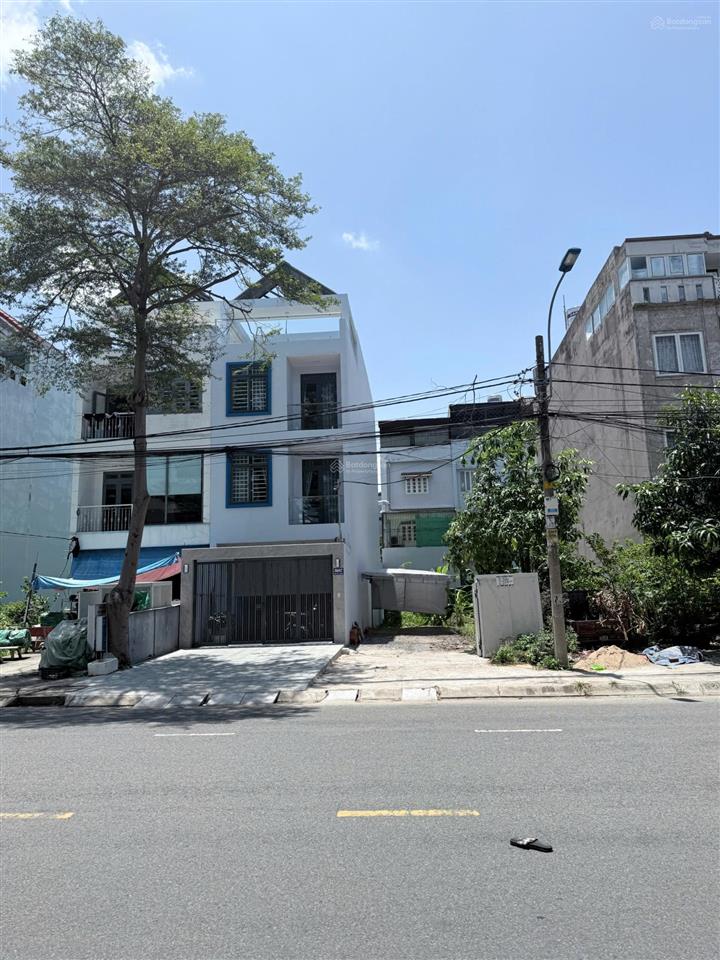 Bán đất mặt tiền phạm thế hiển q8, kdc đông đúc, đối diện vinhome bình chánh.  ngay 0932 113 ***