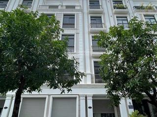 Nhà phố 108m2 căn góc full nt giá rẻ