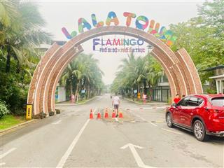 Shophouse ô góc 3 mặt tiền flamingo đại lải 92m full thổ cư.môi trường sạch sẽ,trong lành.tiềm năng