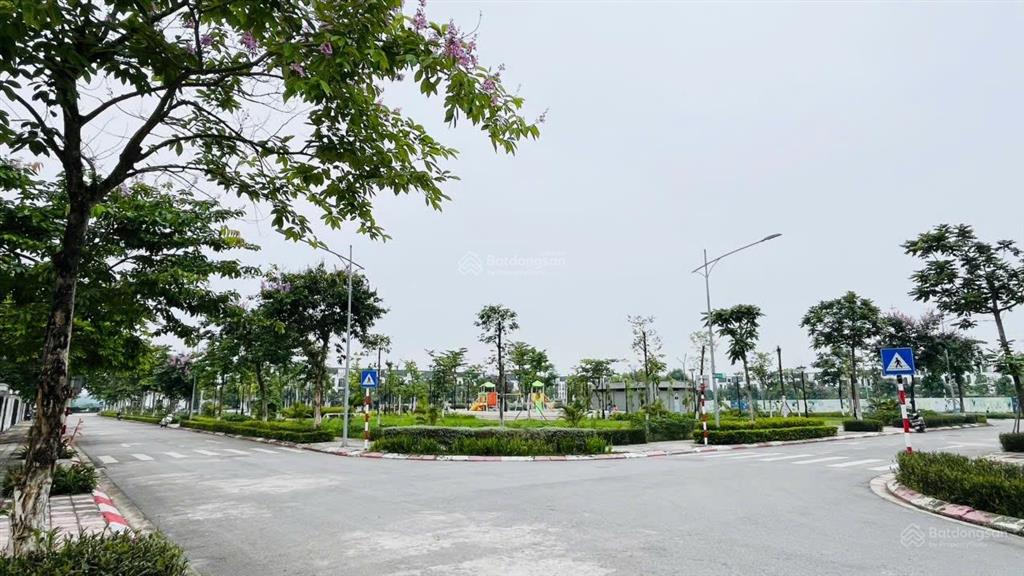 Biệt thự hud mê linh central giá nhỉnh 18ty.ko có căn thứ 2 .