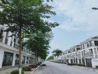 Hiện em có căn nhà vườn cần tiền bán rẻ hơn thị trường tiền tỷ  nhà vườn chỉ 10,x tỷ