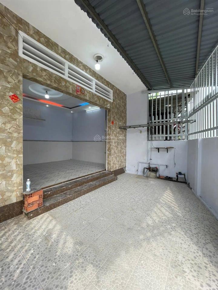 Chủ gởi bán nhà (dt 105m2) sổ riêng thổ cư 100% p. tân vạn (p. biên hoà mới). giá chỉ 2,3 tỷ