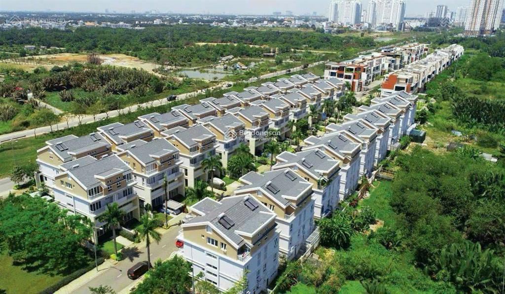 Bán bt dragon parc, phước kiển, nhà bè, dt 8x21m (dtsd 278m2) giá 18 tỷ.  0938 399 ***