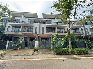 Chính chủ cần bán gấp nhà phố lavila, dt 5,5 x 17,6m, giá 11,6 tỷ.  0938 399 ***.