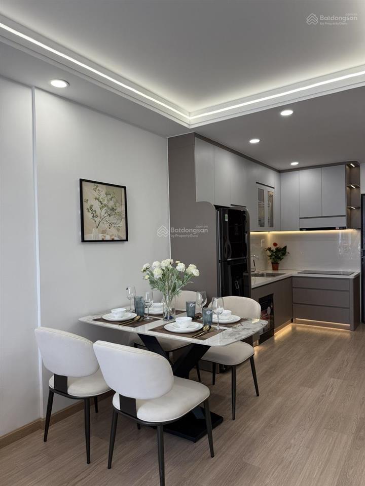 Chính chủ cho thuê sunrise city 125m2 3pn 2wc 22tr/tháng, ở liền  0937 781 ***