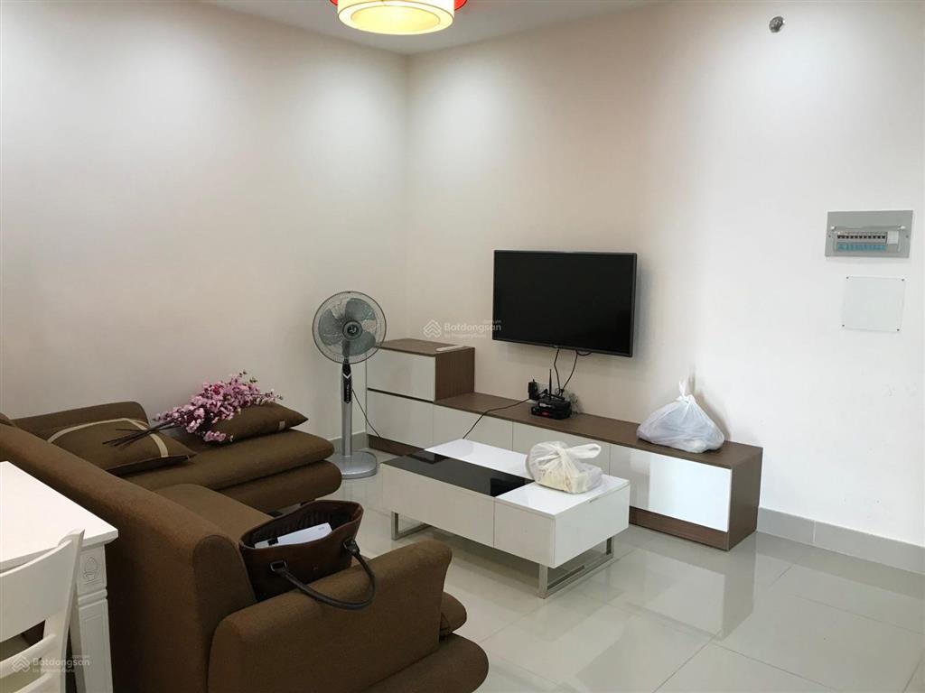 Tôi cho thuê căn hộ 77m2 giá 14tr/th có nội thất, 2pn 2wc.  0937 781 ***