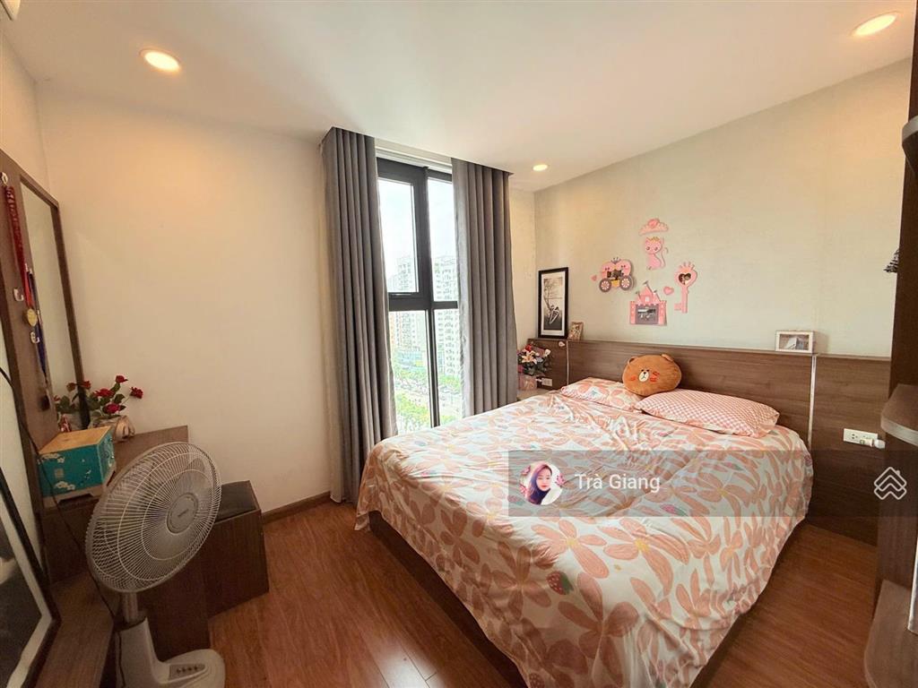 Chính chủ bán căn hộ siêu đẹp tại hà nội center point 65m2, 2pn2vs, full ánh sáng, giá chỉ 7,5 tỷ