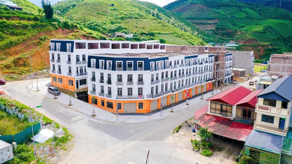 Quỹ căn liền kề, kí trực tiếp cđt, tại khu trung tâm mới tx. sapa, phù hợp kinh doanh buôn bán