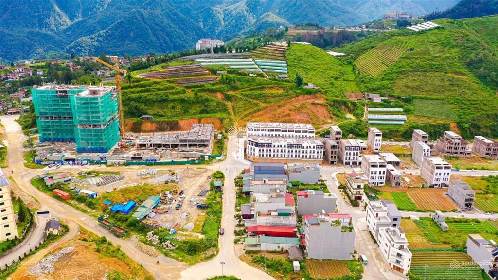 Quỹ căn liền kề, kí trực tiếp cđt, tại khu trung tâm mới tx. sapa, phù hợp kinh doanh buôn bán
