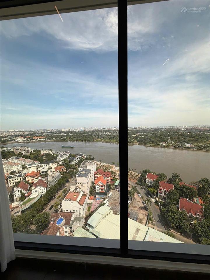 Giá cực tốt! cc penthouse duplex d'edge thảo điền 411m2, giá 80 tỷ vnd, 4pn, 3wc, nội thất đầy đủ.