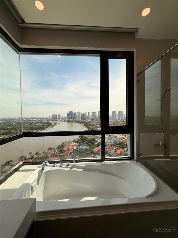 Giá cực tốt! cc penthouse duplex d'edge thảo điền 411m2, giá 80 tỷ vnd, 4pn, 3wc, nội thất đầy đủ.