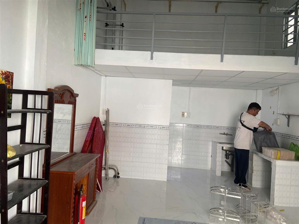 Cho thuê phòng trọ 35m2, 3 triệu vnd tại đường số 6, long trường, quận 9, siêu hot