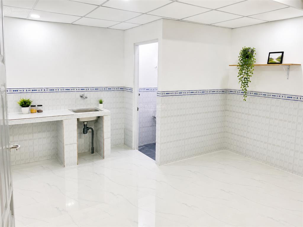 Cho thuê gấp phòng trọ 1pn, 3 triệu, 17m² + gác 13m² tại 7/57/15 đường số 6, sát chợ long trường