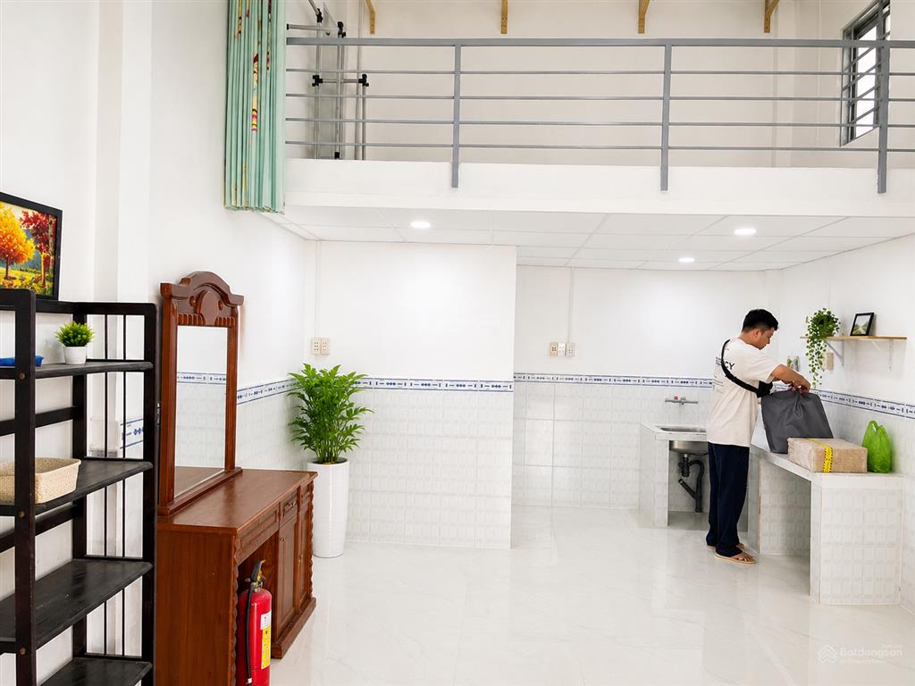Cho thuê nhà trọ 1pn, 1wc, 30m2, 2,950tr ở đường số 6, long trường, q9, hcm