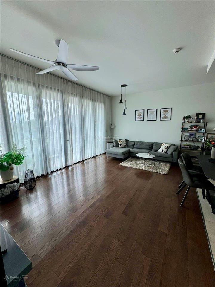 Cho thuê 3 phòng ngủ d'edge thảo điền, căn sân vườn. chuyên cho thuê/sang nhượng 1pn  4pn d'edge.