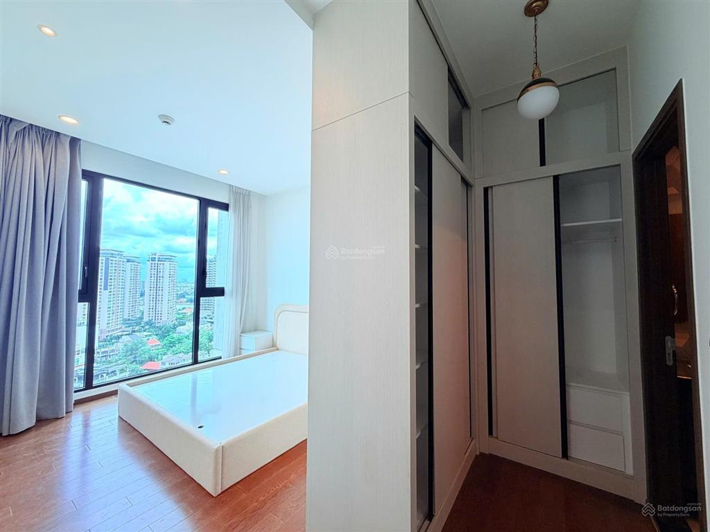 Cho thuê căn hộ 2 phòng ngủ d'edge thảo điền full nội thất