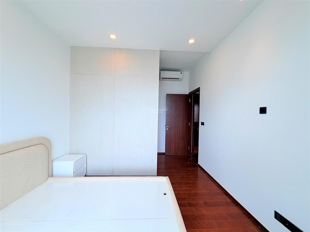 Cho thuê căn hộ 2 phòng ngủ d'edge thảo điền full nội thất