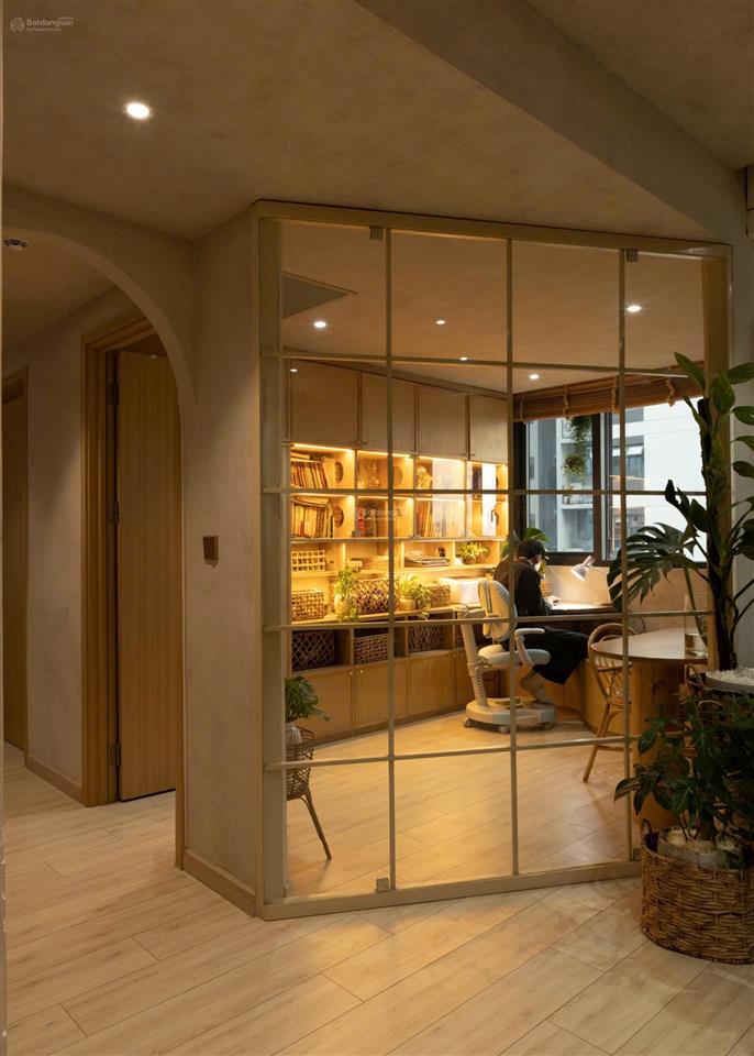 Cho thuê 3 phòng ngủ one verandah, nội thất đẹp, tầng trung