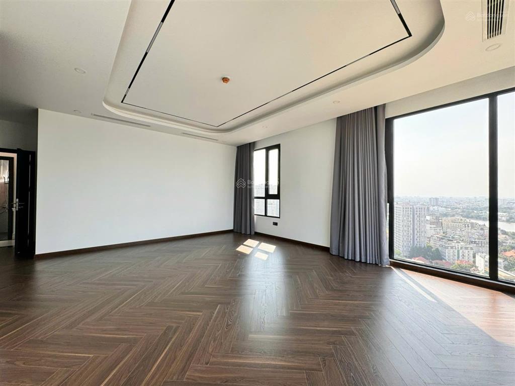 Cho thuê penthouse d'edge thảo điền nội thất cơ bản, căn hiếm có trên thị trường