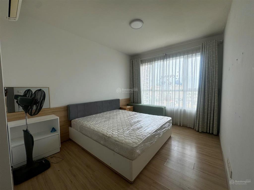 Cho thuê 2 phòng ngủ vista verde, lầu cao, giá rẻ, full nội thất, view sông cực đẹp.