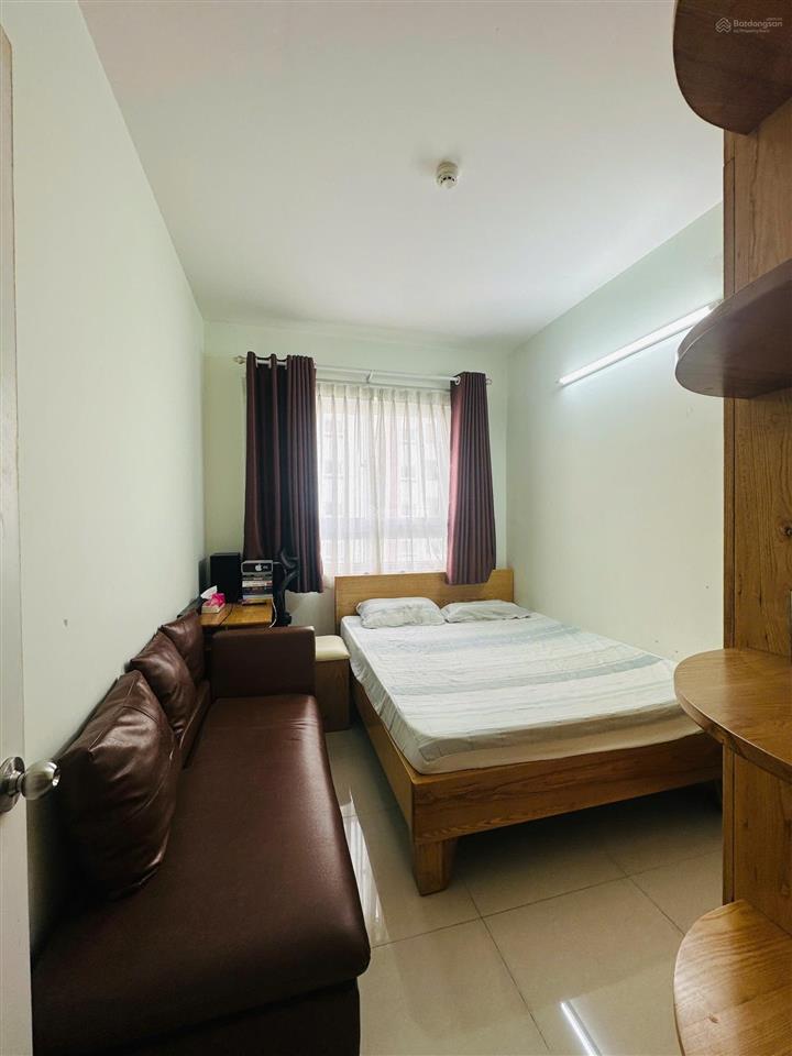 Bán chung cư topaz city cao lỗ q8 với 73m2 2 phòng ngủ, 2wc có nội thất 3tỷ550