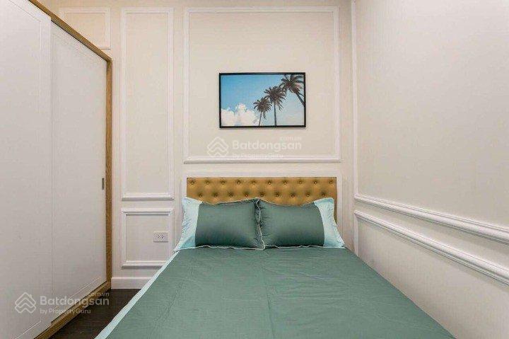 Cho thuê căn hộ sky center phổ quang, 3 phòng ngủ 100m2 giá 23tr/tháng khoa 0934 819 ***