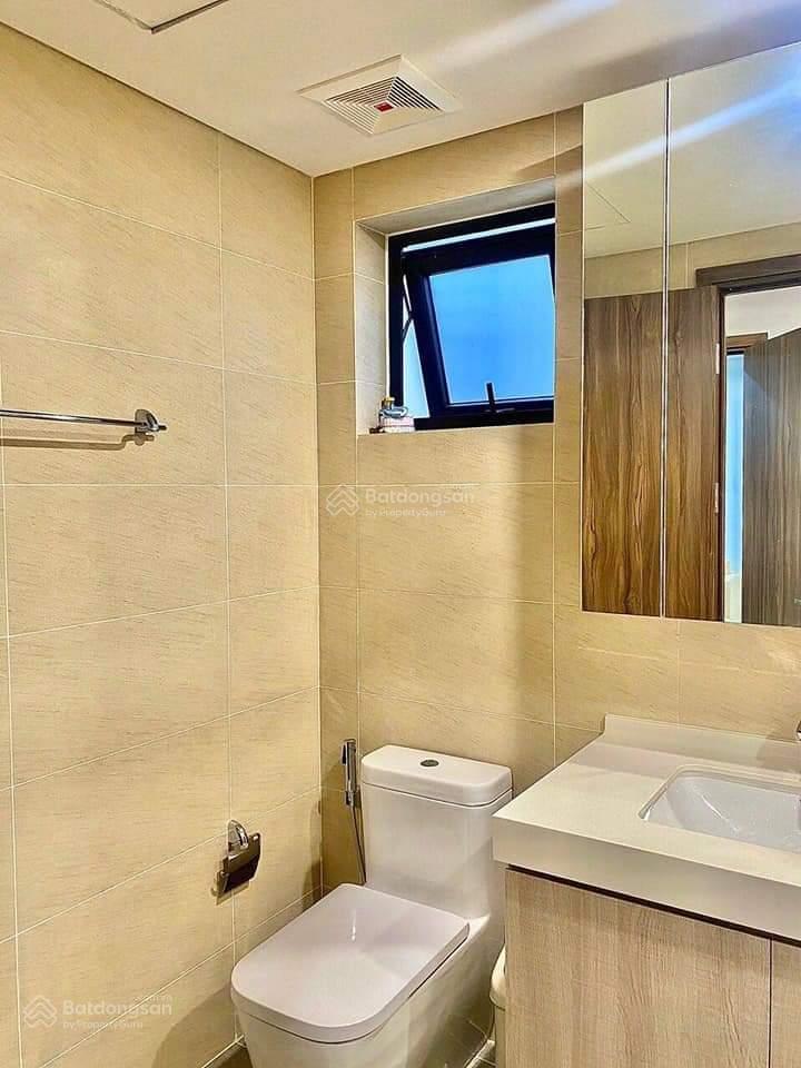 Cho thuê căn hộ botanica premier hồng hà, 2pn 70m2, ở hồng hà giá 15tr/tháng. 0934 819 *** khoa