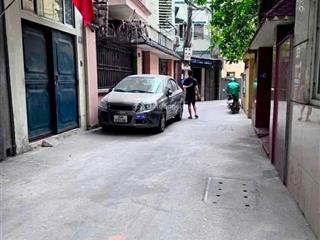 Chị hoà cần bán căn nhà ở giáp nhị, thịnh liệt 34m 5 tầng full nội thất. 30m ra đường ô tô to