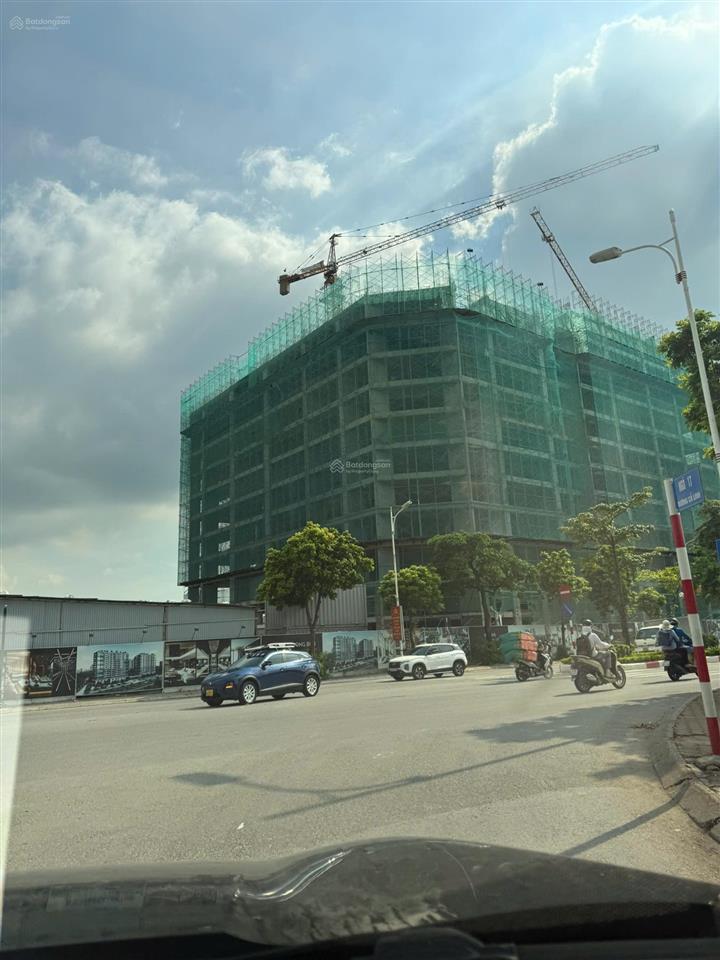 Cđt cần bán gấp chcc căn 2n toà the authentic long biên  giá 120tr/m2 chung cư tiêu chuẩn nhật bản