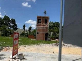 Chính chủ bán gấp lô đất cổng kcn vsip3 tân uyên,kinh doanh sầm uất  ngay0827 200 ***.