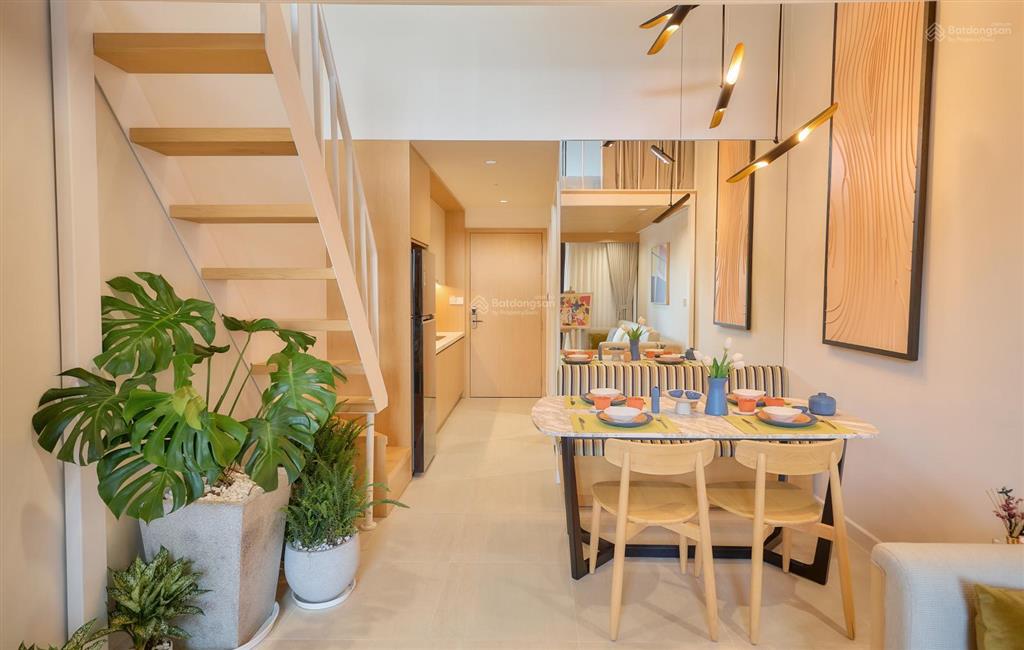 Bán studio+ 30m² dt sử dụng 45m2 tòa p19, hướng nam, view đại lộ hoa, giá 1,2 tỷ