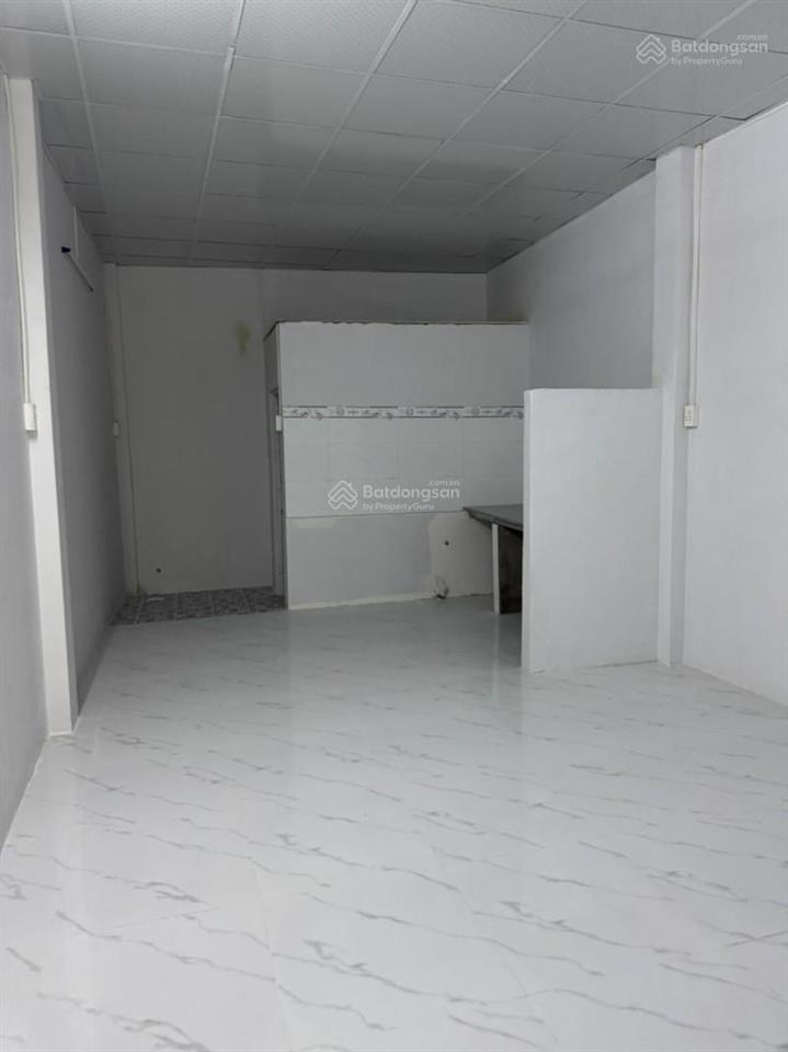 Nhà giá rẻ gần bình thới, quận 11, 4x14, 3pn, chỉ nhỉnh 5 tỷ