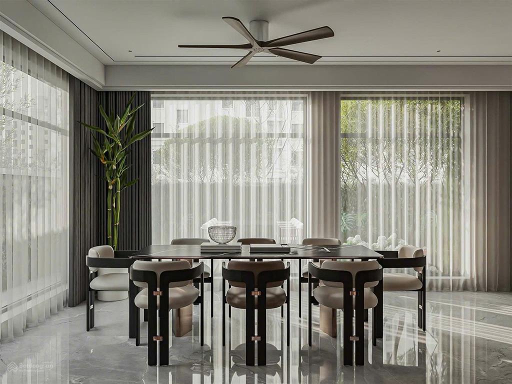 Bán gấp cc 2pn 2wc giá nhỉnh 5 tỷ, 66m2 sổ hồng lâu dài có hỗ trợ bank tại rose town 79 ngọc hồi