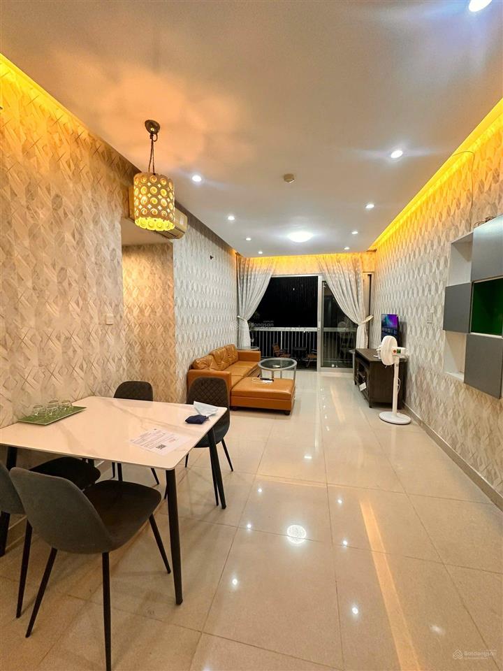 Cho thuê căn hộ celadon city  tân phú 2pn 2wc 68m2 nhà còn mới đẹp. khu vip tân phú