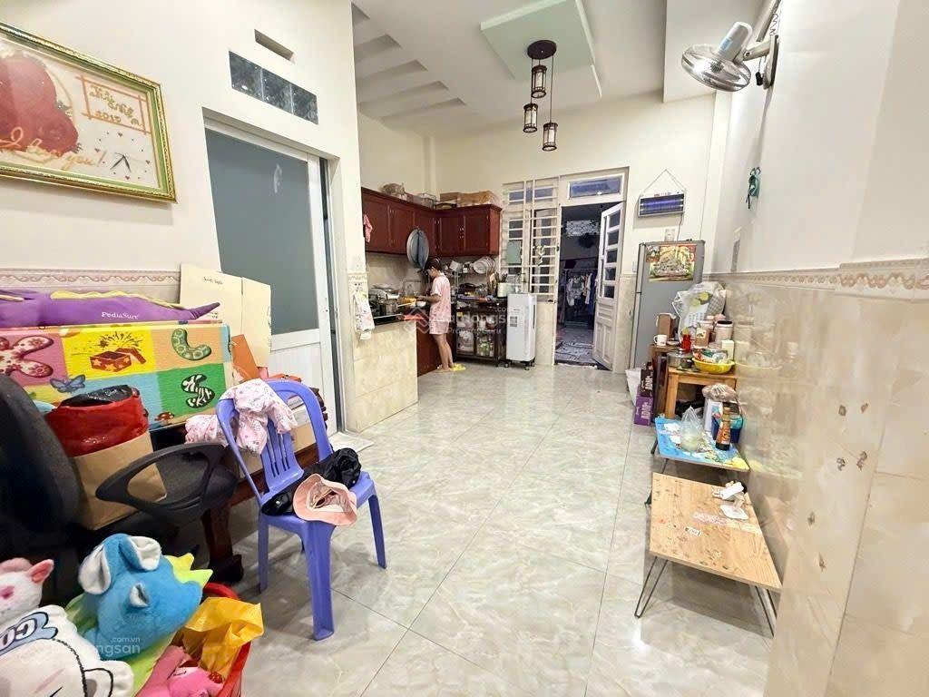 Nhà chợ cây sộp, nvq, q12, 95m (4x21m), 3 tầng, shr, hxh chỉ 6.499 tỷ