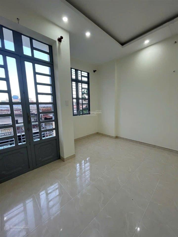 Nhà hẻm xe tải, kinh doanh tốt, 50m2, 2 tầng, 4,39 tỷ, liên khu 56, bình tân