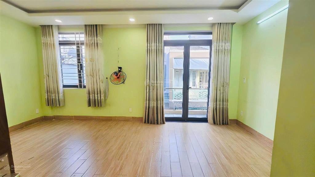 Bán gấp nhà 3 tầng ,nhà mới ở ngay đường số 5, bình hưng hòa, bình tân, 8,45 tỷ  82,7 m2
