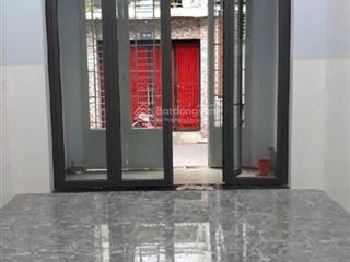 Bán nhà riêng tại đường hồng lạc, 9,5 tỷ, 61m2, 5pn, 4wc, 3 tầng, hàng hiếm