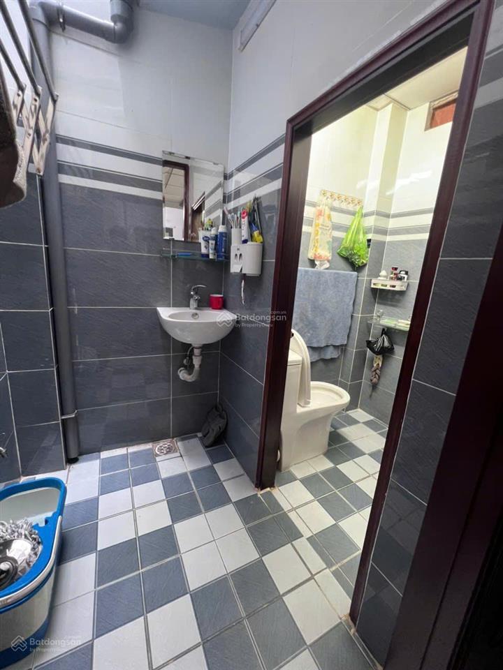 Bán nhà đường trần văn quang  âu cơ  giá 4 tỷ  nội thất đầy đủ